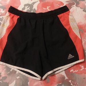 💰Adidas workout shorts